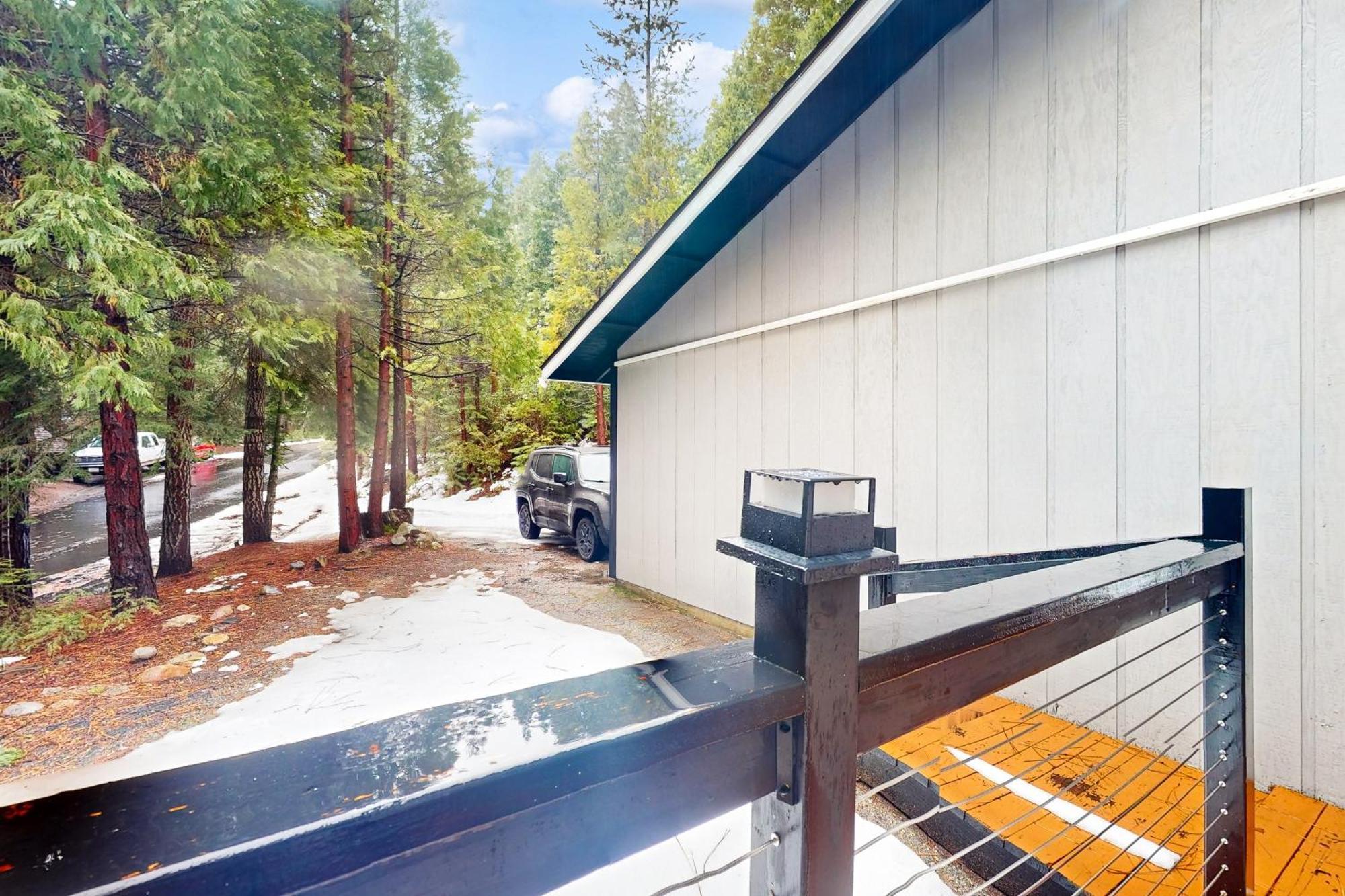 Villa Whispering Trees Fish Camp Exterior foto